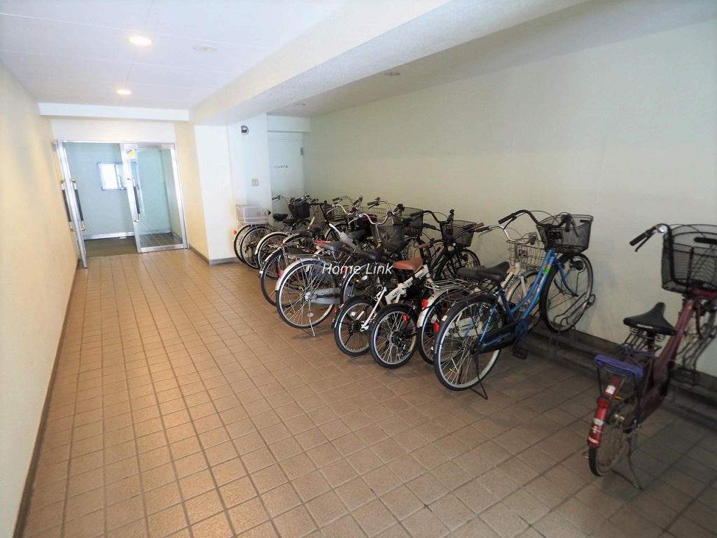 成増ガーデンハイツ　駐輪場